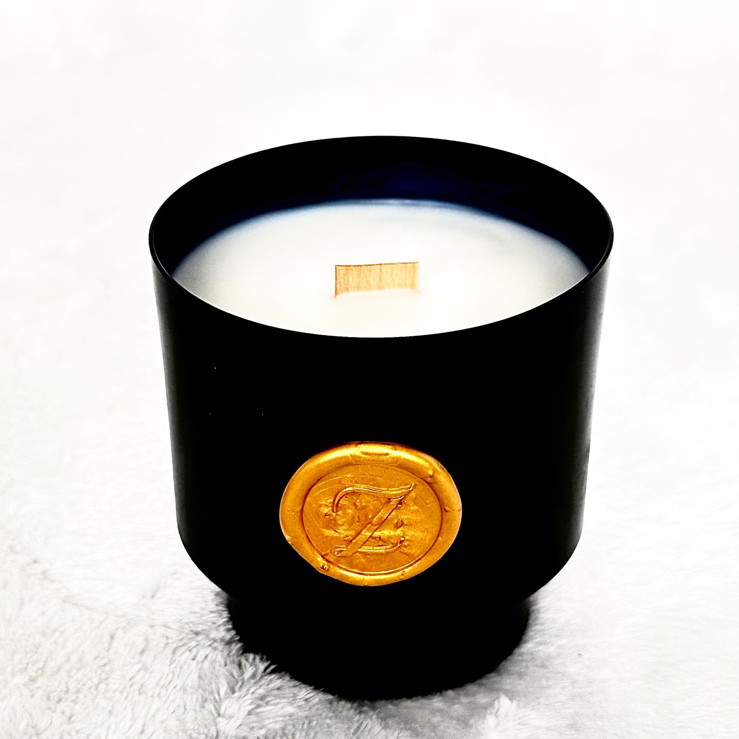 Noctis – Limited Black Edition