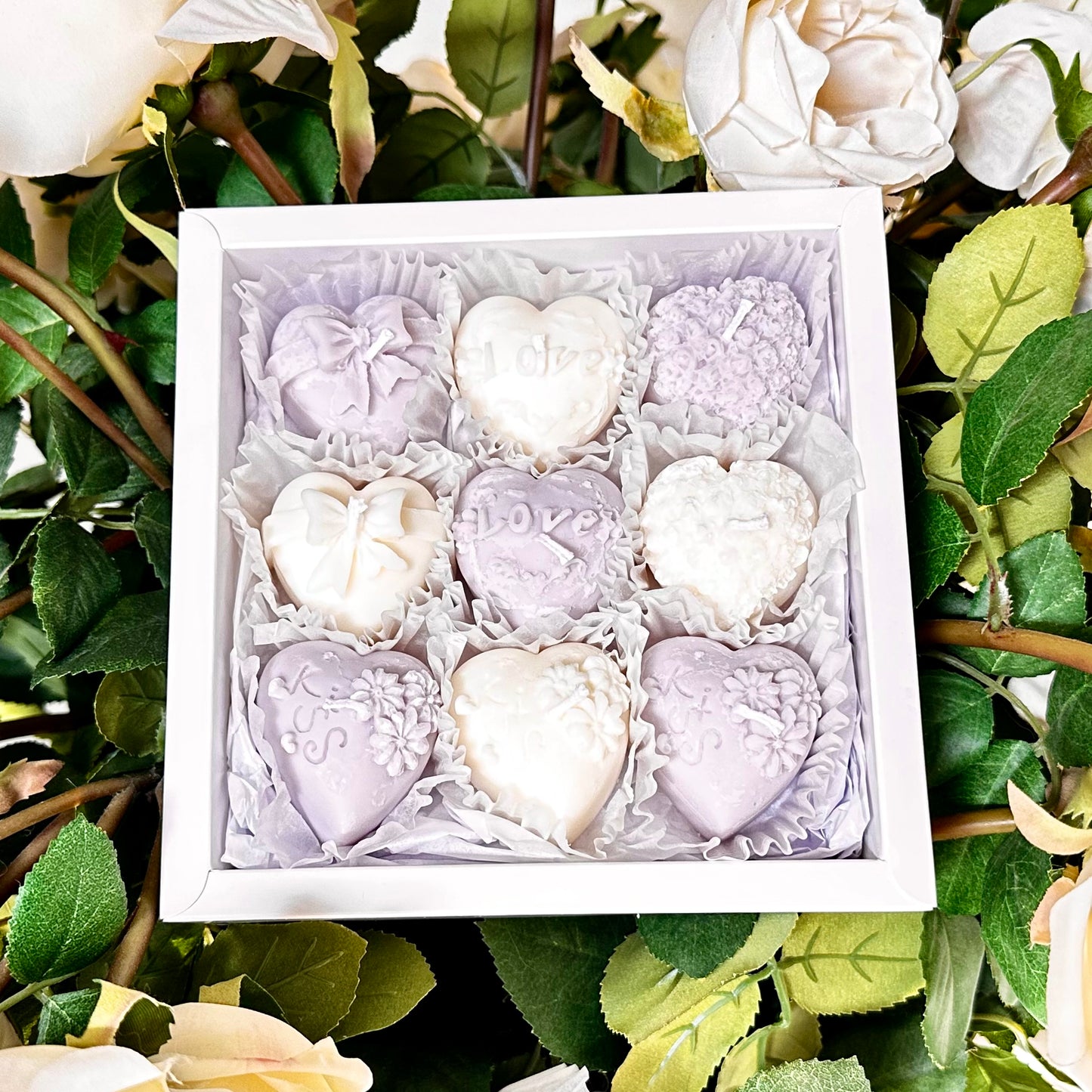 Wick & Melt 9-Heart Gift Box — Purple & White — Violet & Veil