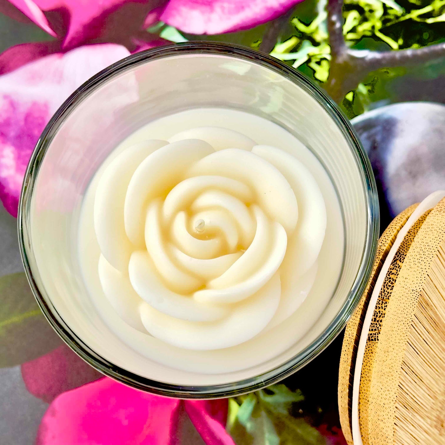 Veloria Gift Bloom — Ivory Blossom