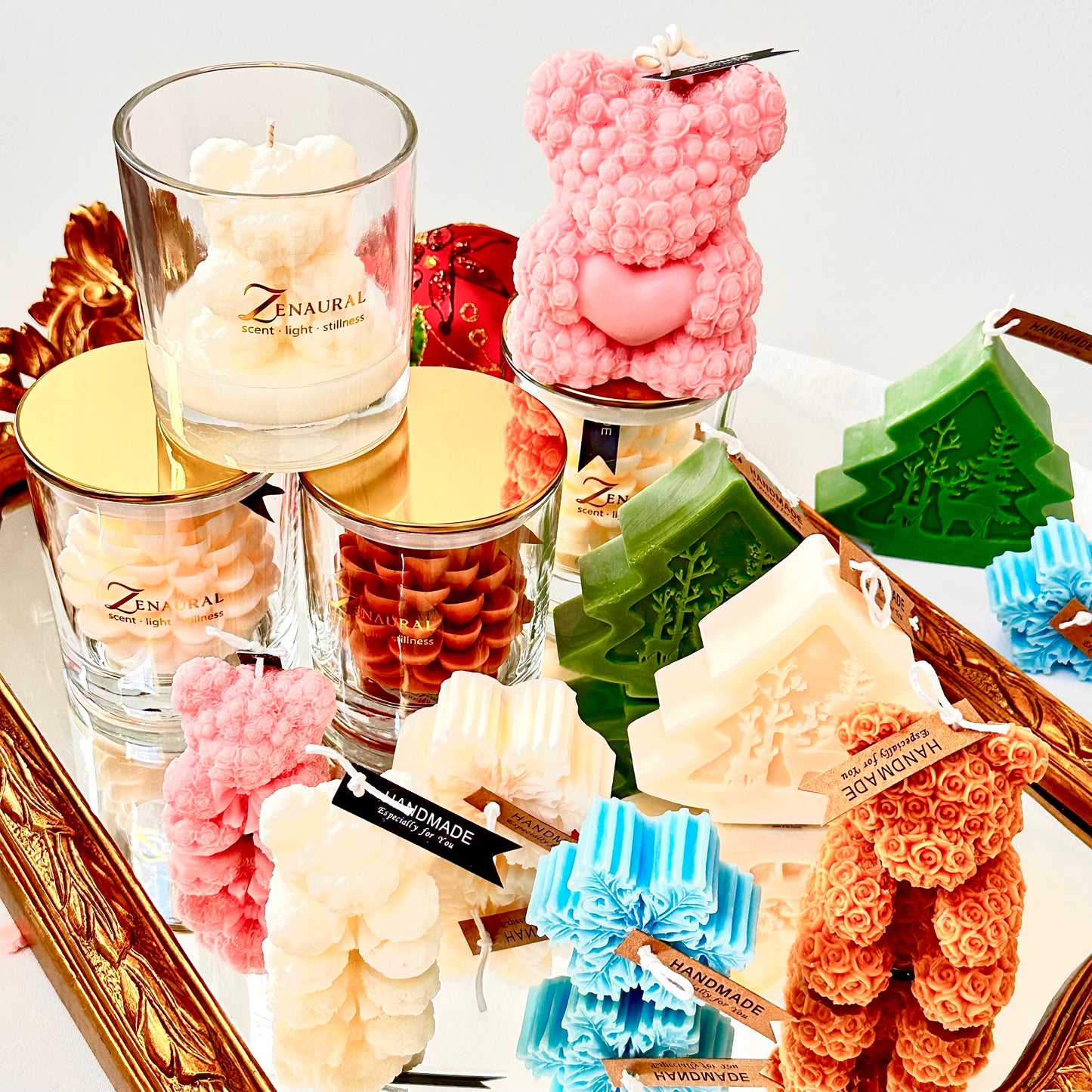 Holiday Candle — Pinecone Candle (Ivory Pine)