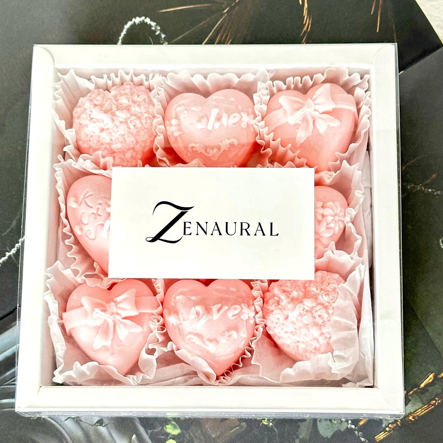 Pink Wick & Melt 9-Heart Gift Box — Blush Mono, 30 g hearts, Tart 30 + LX14, 270 g total.