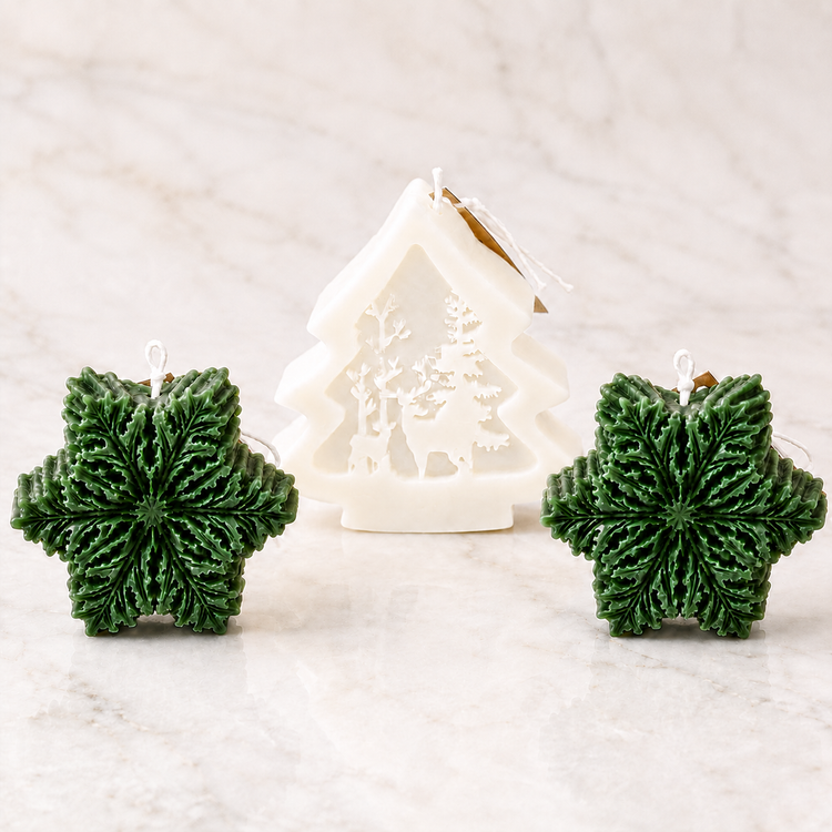 White Bear & Brown Pinecone — sculpted winter duo with individual fragrance blends. Floral white calm meets cocoa-spice warmth. Gift-ready with clear-lid box.