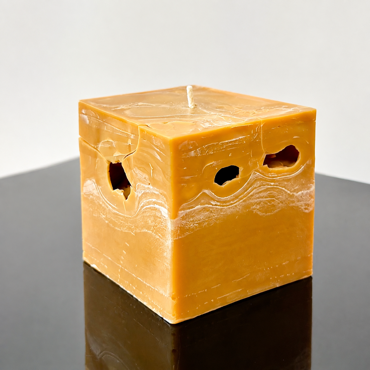 Aether Hollows — Amber Quartz Grande
