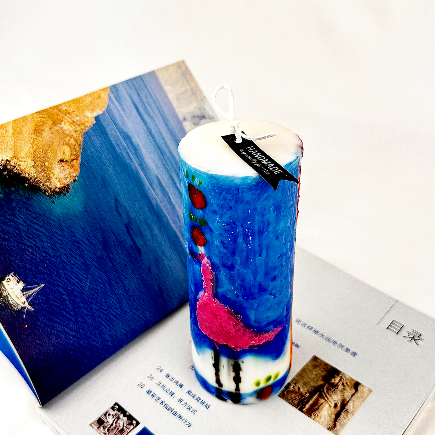 Poème en Cire — Flamingo in Bloom · Aegean Stillness