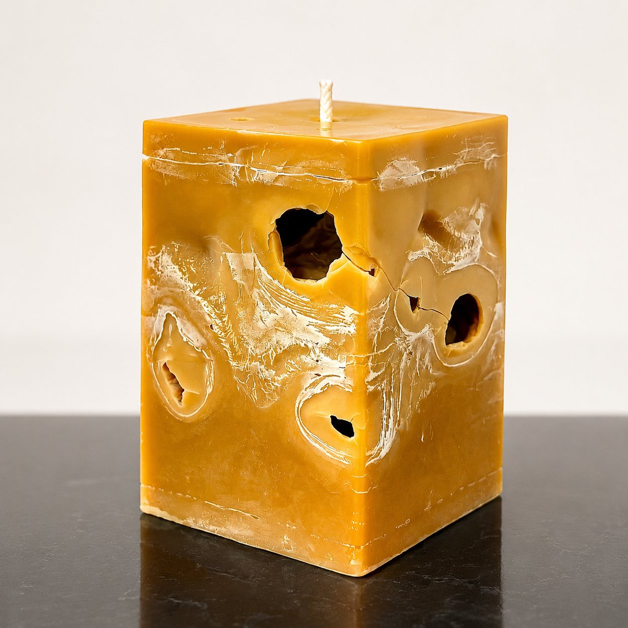 Aether Hollows — Amber Quartz Monolith