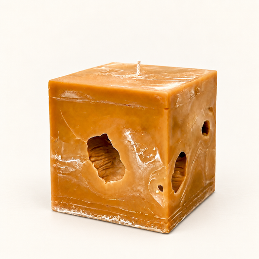 Aether Hollows — Amber Quartz Cube