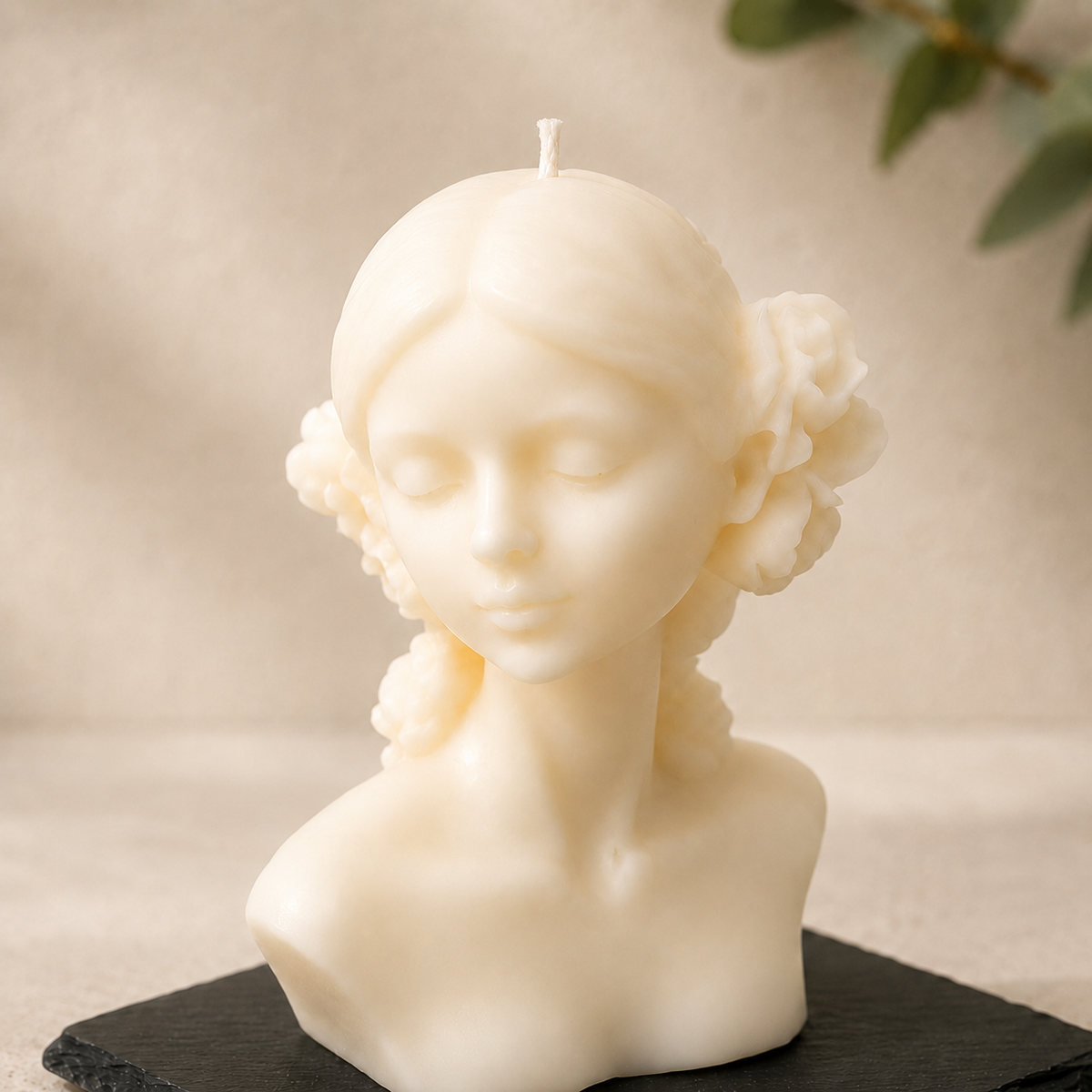 Sculpted Serenity — Magnolia Muse