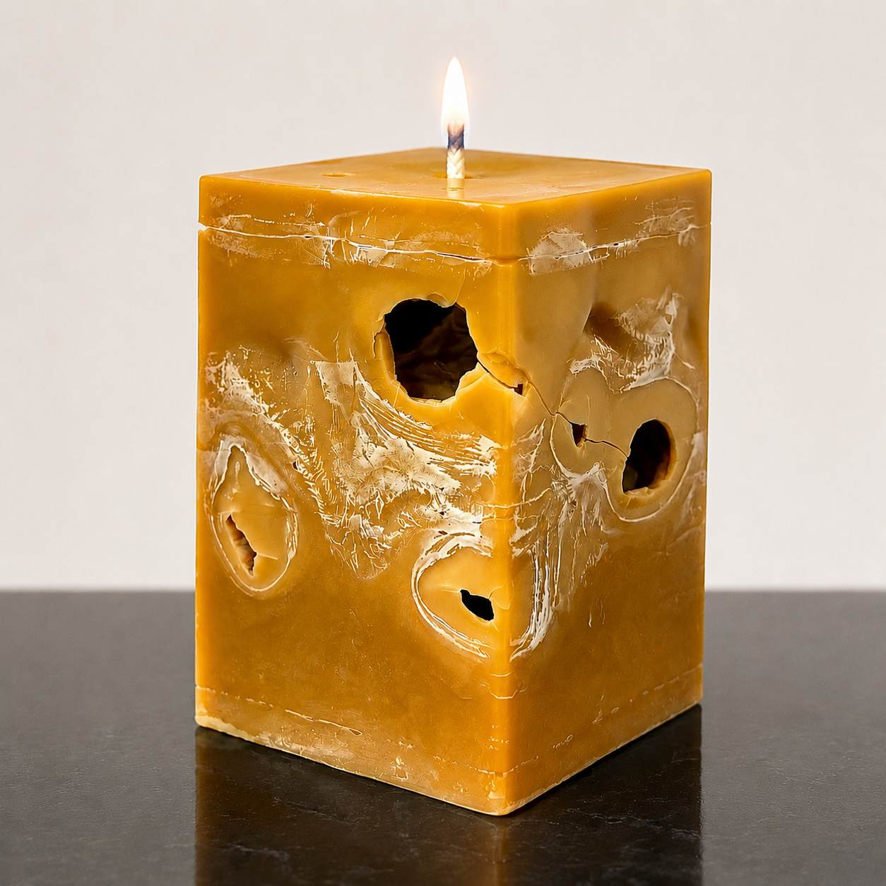 Aether Hollows — Amber Quartz Monolith