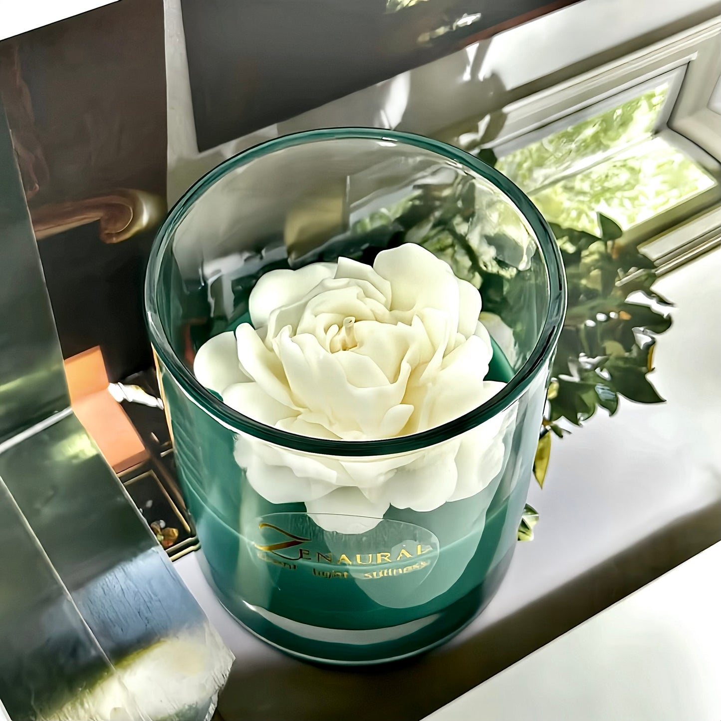Veloria Gift Bloom — Emerald Ivory
